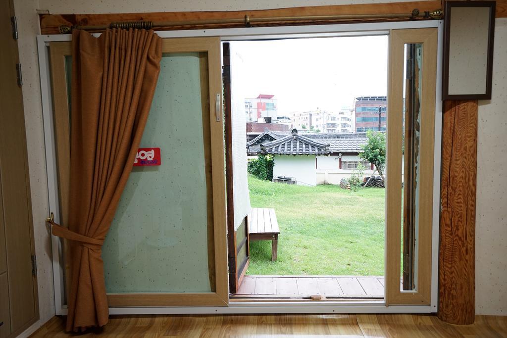 Former Guamseowon Hanok Guesthouse Daegu Zewnętrze zdjęcie